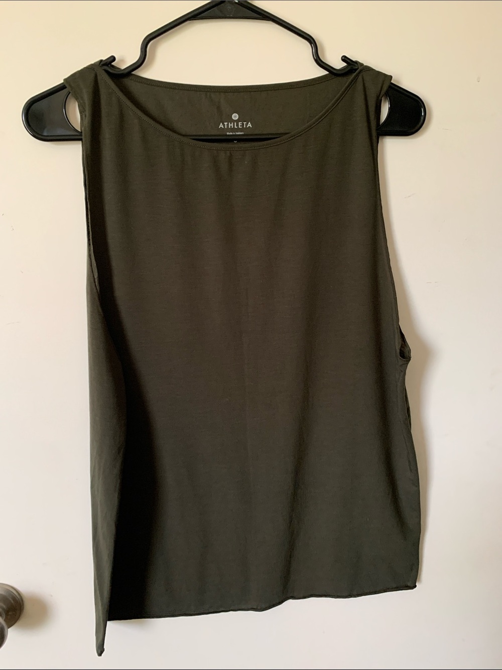 Athleta Olive Green Scoop-Neck Athletic Tank